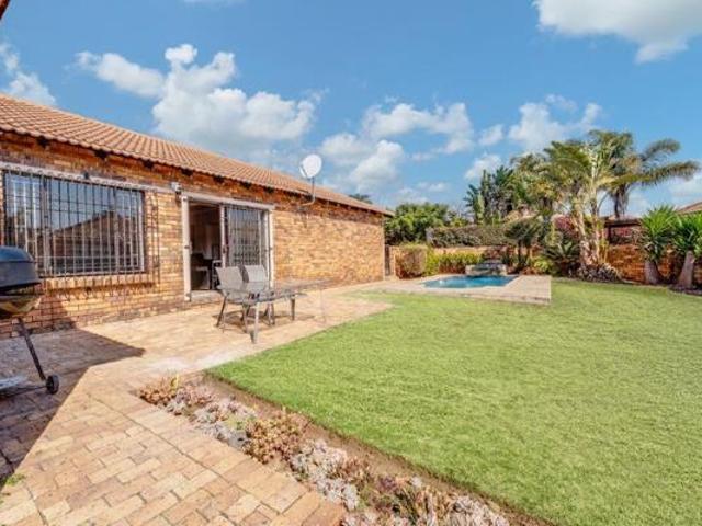 Townhouse for sale in Westonaria, Gauteng