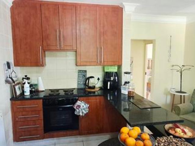 Townhouse for rent in Margate, Hibiscus Coast Local Municipality
