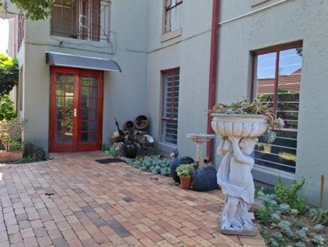 Townhouse for rent in Jansenpark, City of Ekurhuleni Metropolitan Municipality