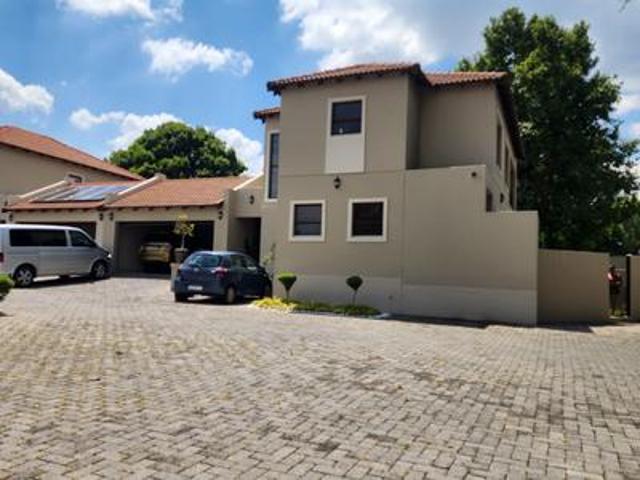Townhouse for sale in Ekurhuleni, Gauteng