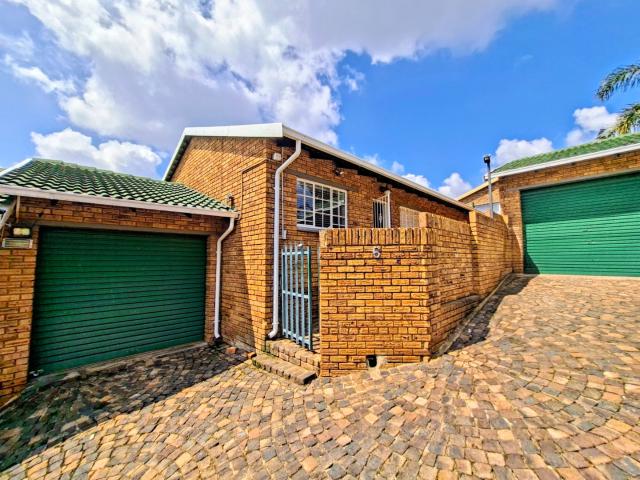 Townhouse for sale in Kagiso, Gauteng