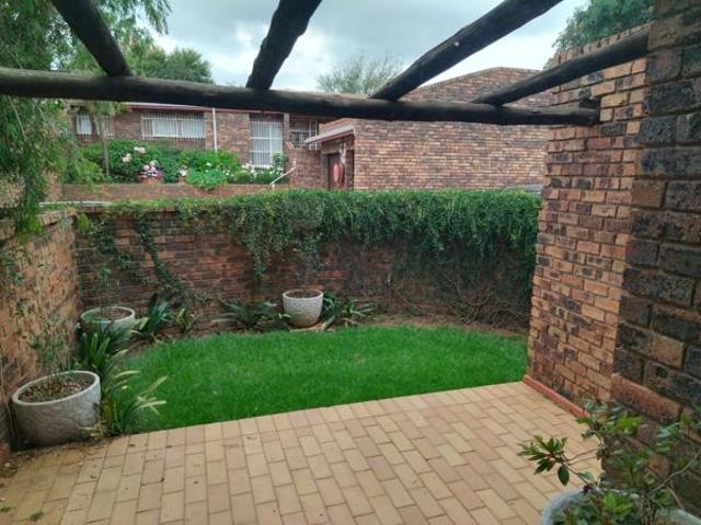 Townhouse for rent in Westonaria, Gauteng