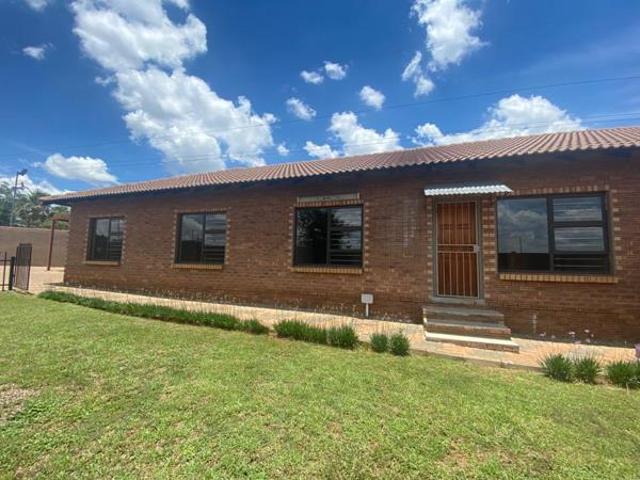 Townhouse for rent in Centurion, City of Tshwane Metropolitan Municipality
