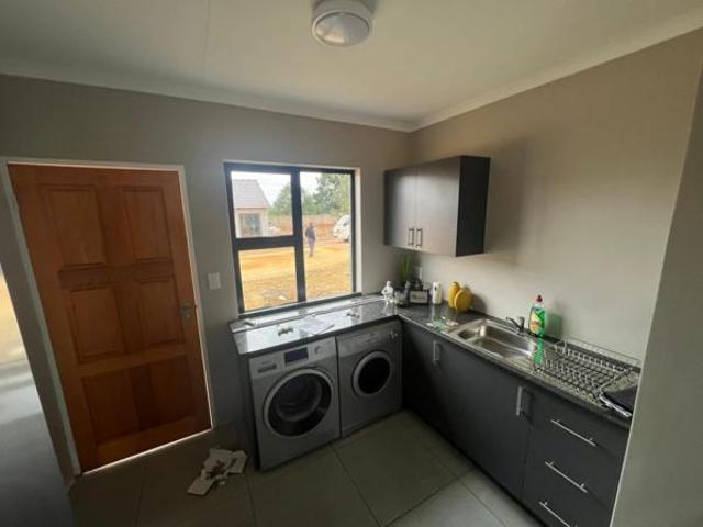 Townhouse for sale in Waterkloof, Gauteng