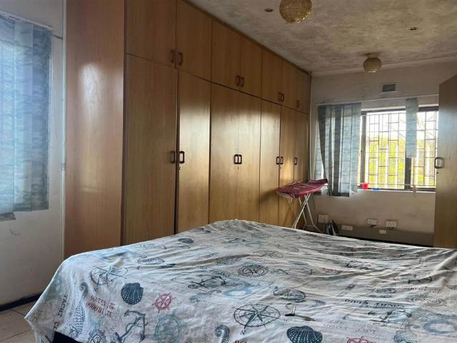 Townhouse for sale in Seaview, Kwazulu-natal