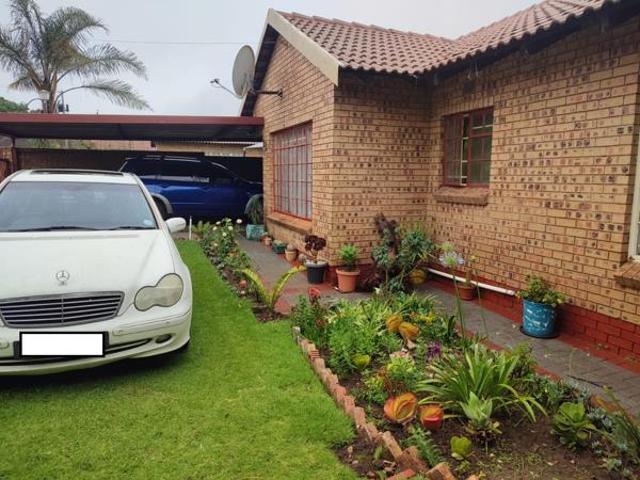 Townhouse for sale in Witbank, Mpumalanga