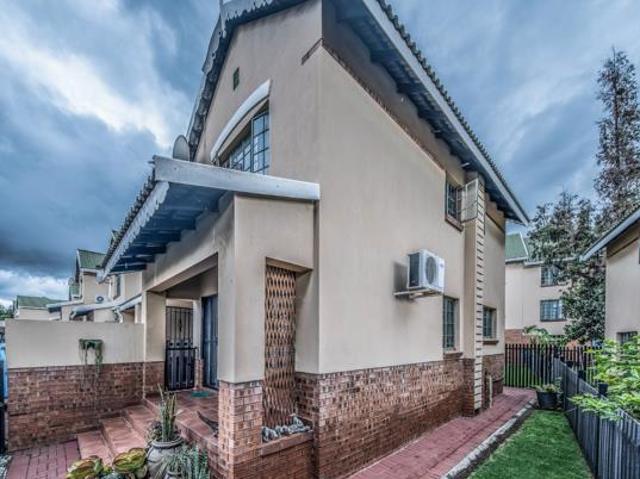 Townhouse for sale in Witbank, Mpumalanga