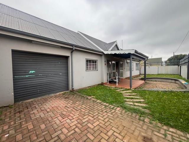 Townhouse for sale in Witbank, Mpumalanga
