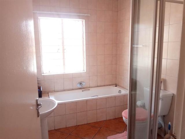 Townhouse for sale in Witbank, Mpumalanga
