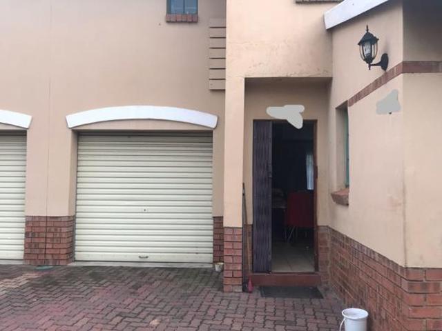 Townhouse for sale in Witbank, Mpumalanga