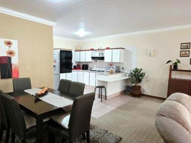 Townhouse for sale in Lejweleputswa, Free State