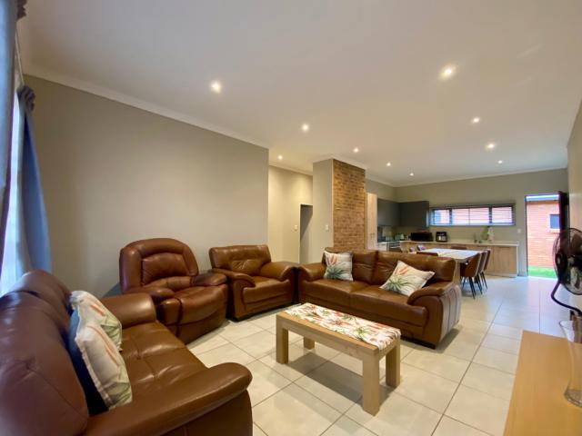 Townhouse for sale in Pretoria, City of Tshwane Metropolitan Municipality
