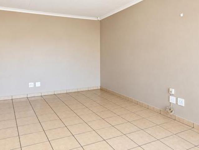 Townhouse for rent in eMalahleni, Emalahleni Local Municipality
