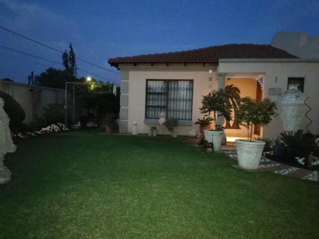 Townhouse for sale in Midvaal, Gauteng