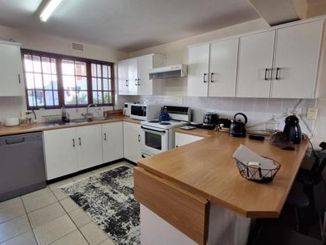 Townhouse for rent in Durbanville, Western Cape