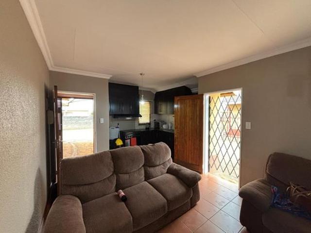 Townhouse for sale in Frances Baard, Northern Cape