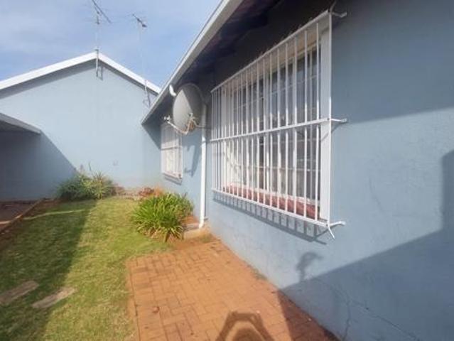 Townhouse for sale in Westonaria, Gauteng