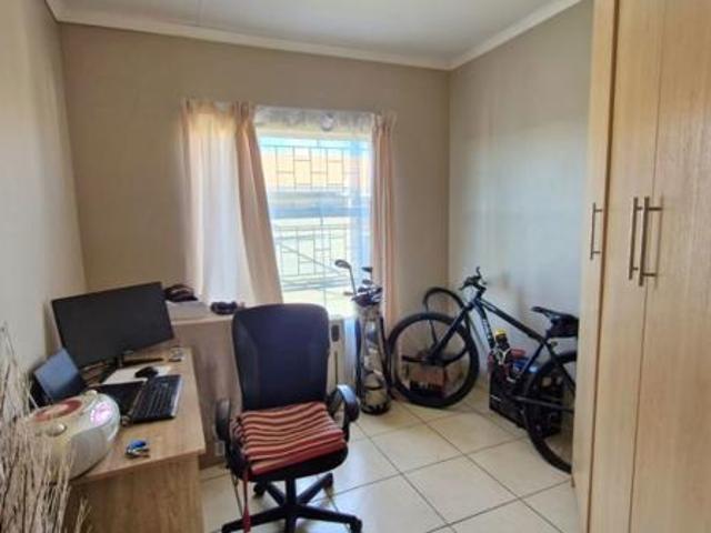 Townhouse for sale in Bloemfontein, Free State