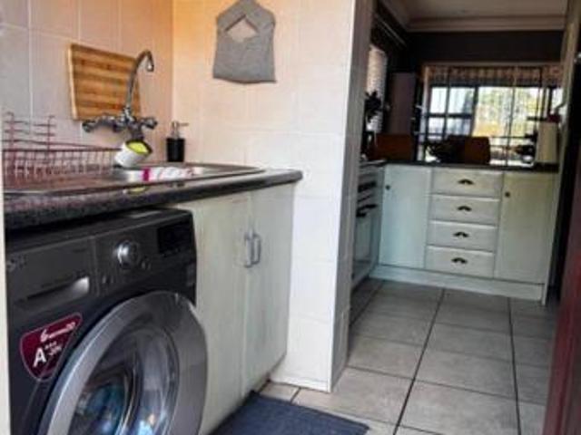 Townhouse for rent in Centurion, Gauteng