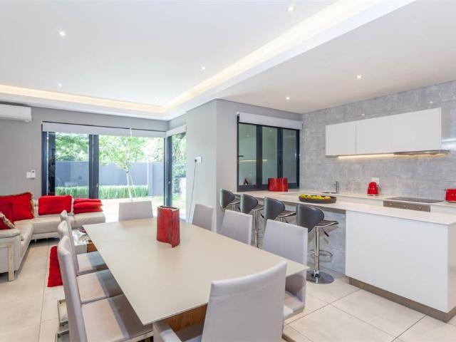 Townhouse for sale in Vosloorus, Gauteng