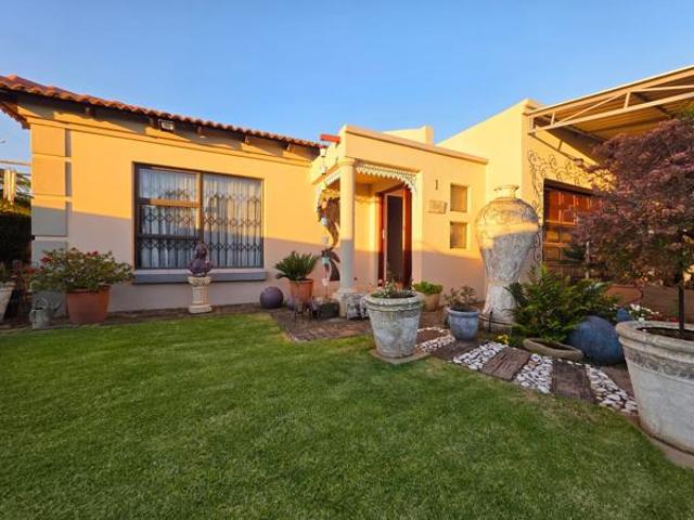 Townhouse for sale in Midvaal, Gauteng
