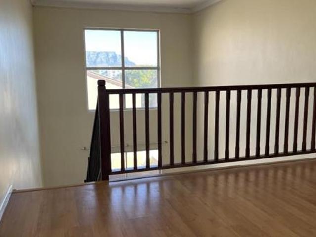 Townhouse for rent in Cape Town, Western Cape