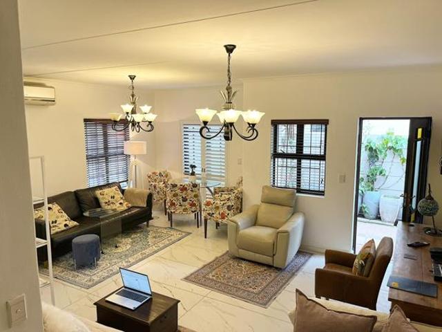 Townhouse for rent in Cape Town, Western Cape