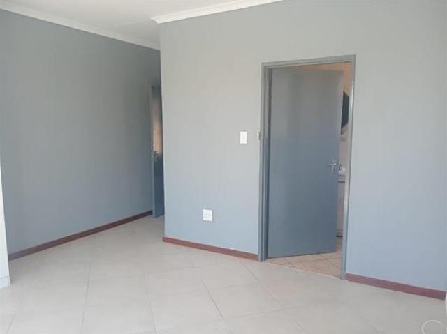 Townhouse for rent in Westonaria, Gauteng