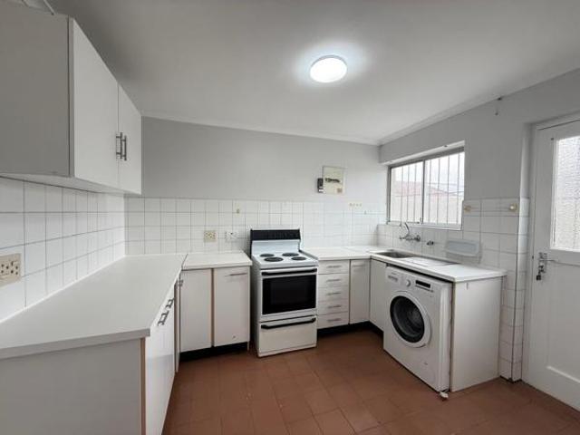Townhouse for sale in Cape Town, Western Cape