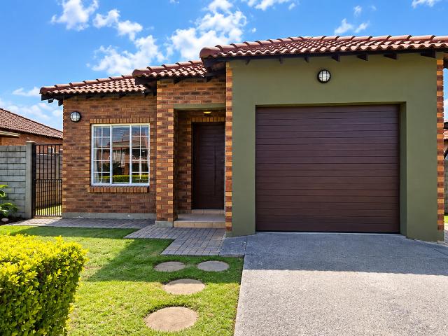 Townhouse for rent in Tlhabane, North West