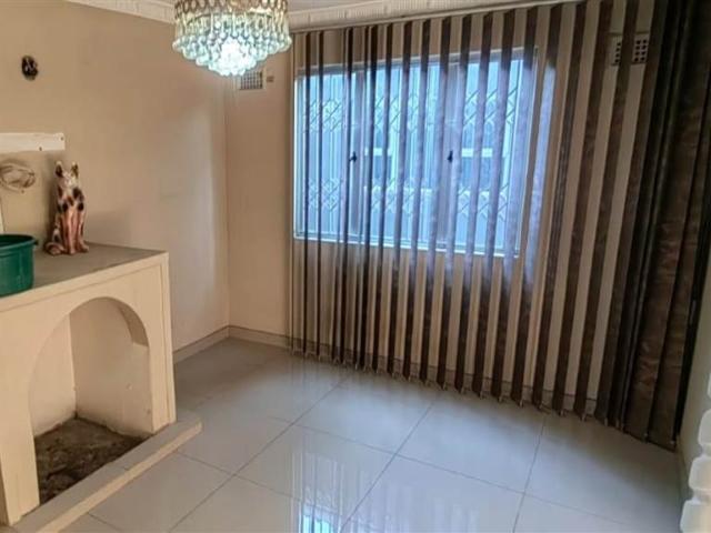Townhouse for sale in Seaview, Kwazulu-natal