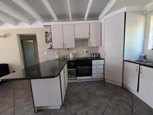 Townhouse for rent in Ekurhuleni, Gauteng
