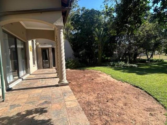 Townhouse for sale in Tlhabane, North West