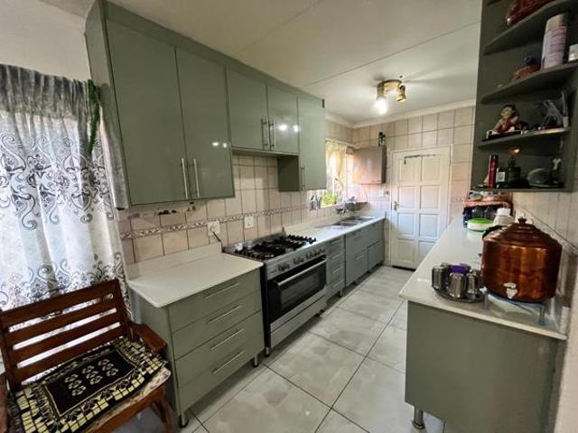 Townhouse for sale in Tlhabane, North West