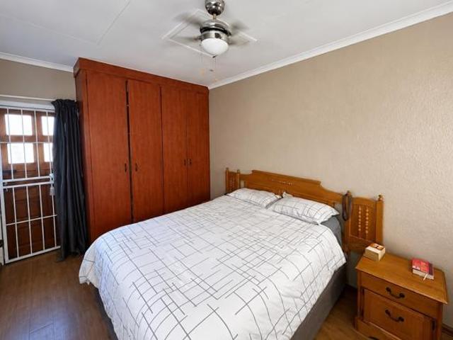 Townhouse for sale in Tlhabane, North West