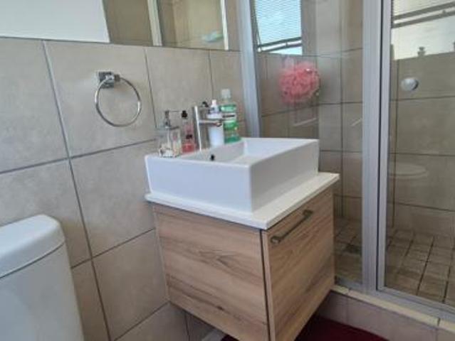 Townhouse for sale in Tembisa, Gauteng