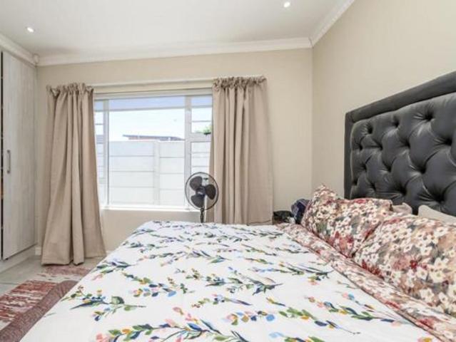 Townhouse for sale in Eastern Cape