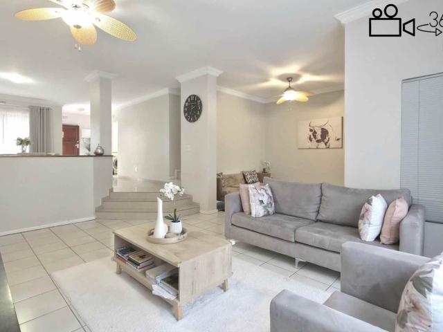 Townhouse for rent in Alexandra, Gauteng