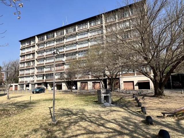 Townhouse for sale in Oranjeville, Free State