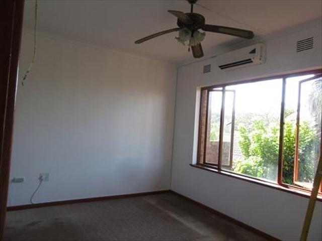 Townhouse for rent in Ugu District Municipality, Kwazulu-natal