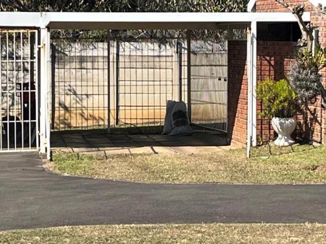 Townhouse for sale in Umgungundlovu, Kwazulu-natal