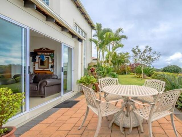 Townhouse for sale in Princess Grant, Kwazulu-natal