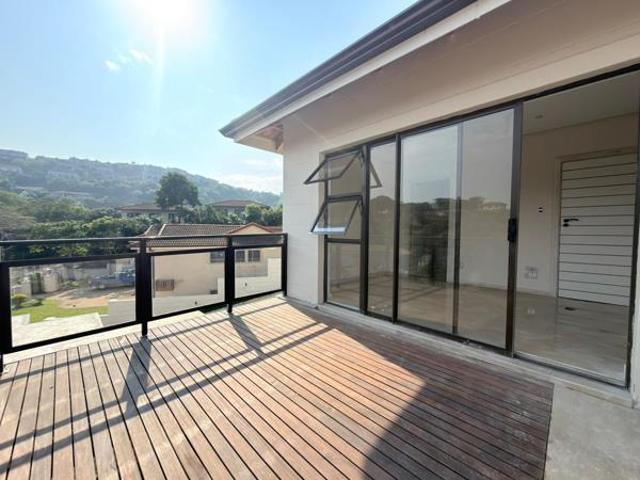 Townhouse for rent in Princess Grant, Kwazulu-natal