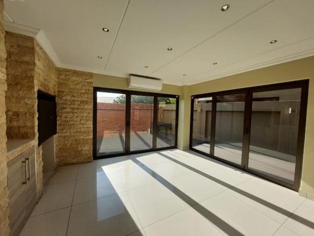 Townhouse for sale in Gert Sibande, Mpumalanga