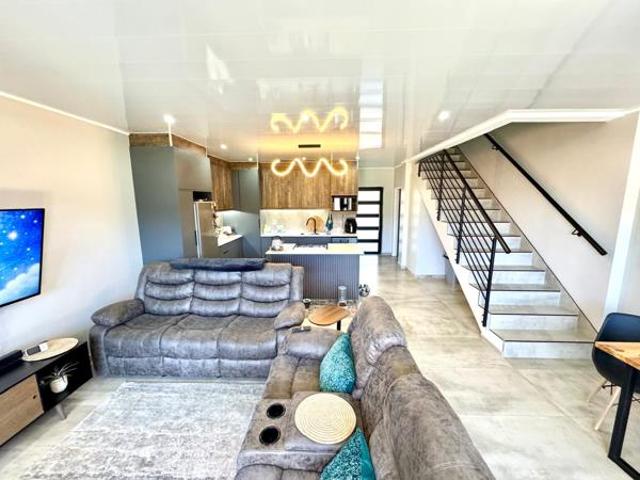 Townhouse for sale in Gert Sibande, Mpumalanga