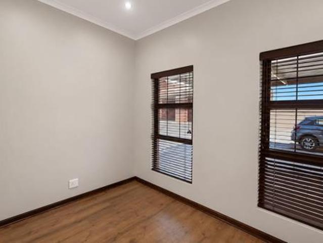 Townhouse for sale in Gert Sibande, Mpumalanga