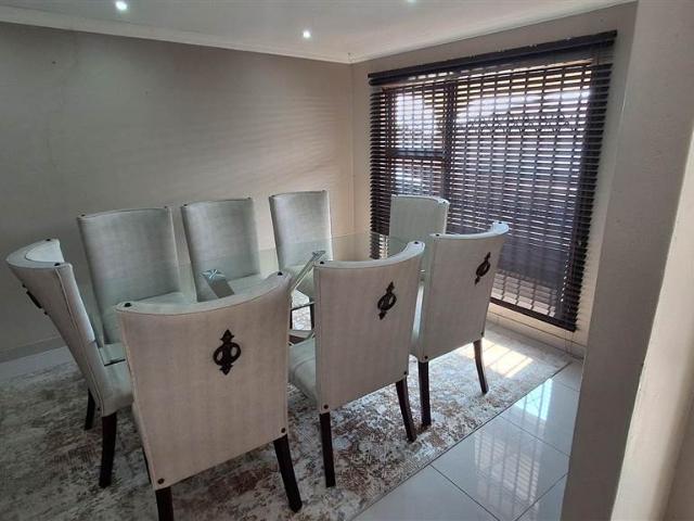 Townhouse for sale in Gert Sibande, Mpumalanga