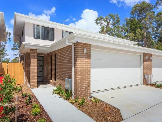 Townhouse for rent in Toombul, Queensland