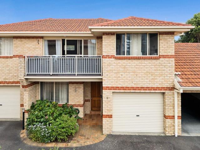 Townhouse for sale in Woy Woy, New South Wales