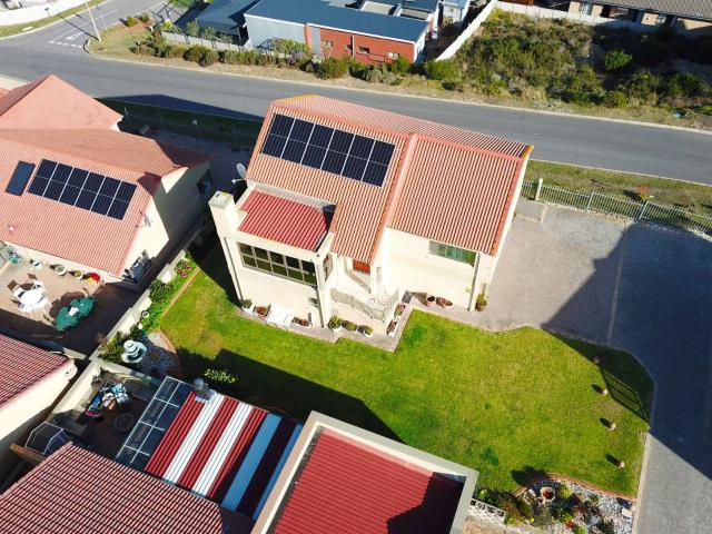Townhouse for sale in Groot Brak Rivier, Western Cape